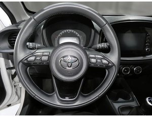 
										TOYOTA AYGO X CROSS 1.0 72CV PLAY full									