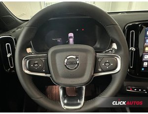
										VOLVO XC40 2.0 163CV B3 G CORE AUTO full									
