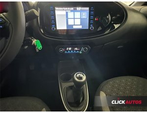 
										TOYOTA AYGO X CROSS 1.0 72CV LIKE SKY full									
