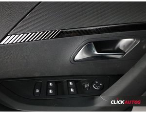 
										PEUGEOT 2008 1.5 BLUEHDI 130CV ALLURE EAT8 full									