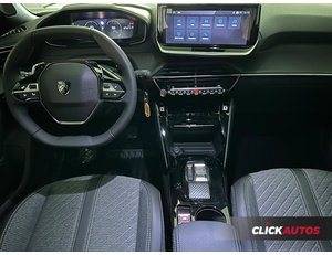 
										PEUGEOT 2008 1.2 PURETECH 130CV ALLURE EAT8 full									