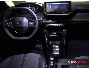 
										PEUGEOT 2008 1.2 PURETECH 130CV ALLURE EAT8 full									