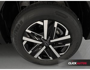 
										PEUGEOT 2008 NUEVO 1.2 PURETECH 100CV ACTIVE full									