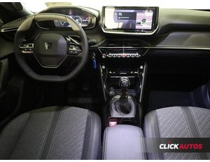 
										PEUGEOT 2008 NUEVO 1.2 PURETECH 100CV ALLURE full									