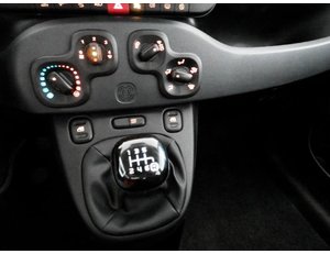 
										FIAT PANDA 1.0 70CV HYBRID full									