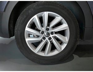 
										VOLKSWAGEN T-CROSS 1.0 TSI 110CV ADVANCE full									