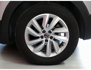 
										VOLKSWAGEN T-CROSS 1.0 TSI 110CV ADVANCE full									