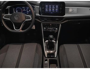 
										VOLKSWAGEN T-ROC 1.0 TSI 110CV LIFE full									