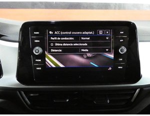 
										VOLKSWAGEN T-ROC 1.0 TSI 110CV LIFE full									