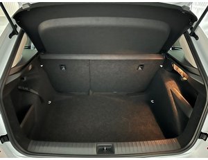 
										SKODA KAMIQ 1.0 TSI 110CV AMBITION full									