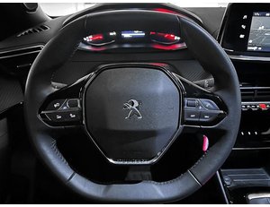 
										PEUGEOT 2008 1.2 PURETECH 100CV ALLURE full									