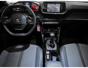 
										PEUGEOT 2008 1.2 PURETECH 100CV ALLURE full									