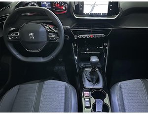 
										PEUGEOT 2008 1.2 PURETECH 100CV ALLURE full									