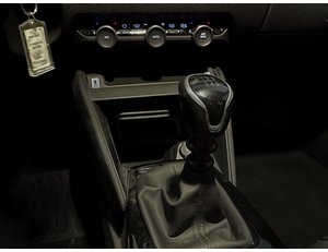 
										CITROEN C4 1.2 PURETECH 130CV FEEL PACK full									