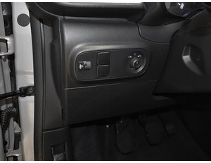 
										CITROEN C3 1.2 PURETECH 110CV SHINE full									