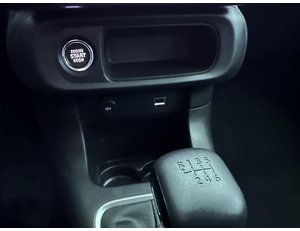 
										CITROEN C3 1.2 PURETECH 110CV SHINE full									