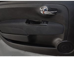 
										FIAT 500C 1.0 HYBRID 70CV MONOTRIM full									