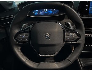 
										PEUGEOT 208 1.2 PURETECH 100CV ALLURE PACK EAT8 full									