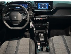 
										PEUGEOT 208 1.2 PURETECH 100CV ALLURE PACK EAT8 full									