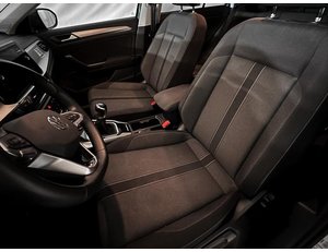 
										VOLKSWAGEN T-ROC 1.0 TSI 110CV LIFE full									