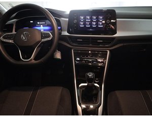 
										VOLKSWAGEN T-ROC 1.0 TSI 110CV LIFE full									