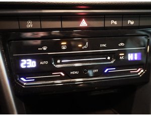 
										VOLKSWAGEN T-ROC 1.0 TSI 110CV LIFE full									