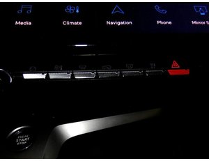 
										PEUGEOT 308 SW 1.2 PURETECH 130CV ALLURE full									