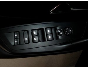 
										PEUGEOT 308 SW 1.2 PURETECH 130CV ALLURE full									
