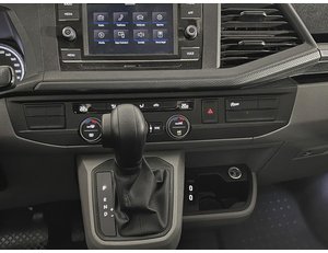 
										VOLKSWAGEN CARAVELLE 2.0 TDI 150CV ORIGIN DSG 9 PLAZAS full									