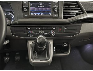 
										VOLKSWAGEN CARAVELLE 2.0 TDI 110CV ORIGIN 9 PLAZAS full									