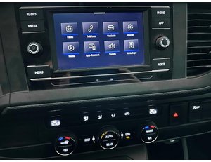 
										VOLKSWAGEN CARAVELLE 2.0 TDI 110CV ORIGIN 9 PLAZAS full									