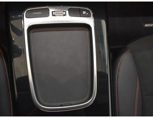 
										MERCEDES BENZ CLASE A 2.0 D 116CV 180D AMG LINE PREMIUM full									