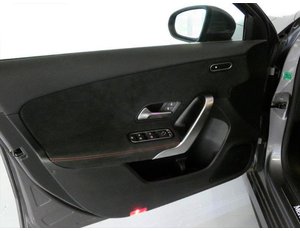 
										MERCEDES BENZ CLASE A 2.0 D 116CV 180D AMG LINE PREMIUM full									
