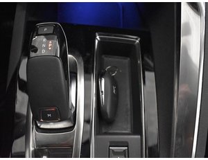 
										PEUGEOT 3008 1.5 BLUEHDI 130CV ALLURE PACK EAT8 full									