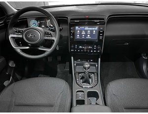 
										HYUNDAI TUCSON 1.6 TGDI 150CV 48V MAXX SKY full									