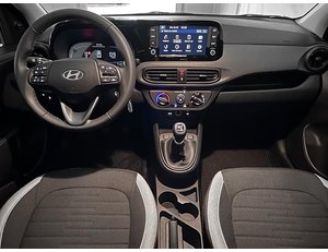 
										HYUNDAI I10 1.0 MPI 66CV ESSENCE full									
