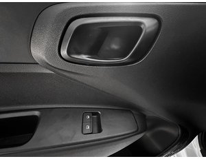 
										HYUNDAI I10 1.0 MPI 66CV ESSENCE full									