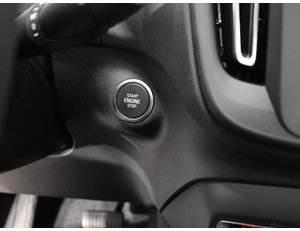 
										VOLVO XC40 1.5 129CV T2 ESSENTIAL AUTO full									