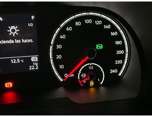 
										VOLKSWAGEN CADDY 2.0 TDI 122CV ORIGIN DSG full									