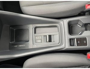 
										VOLKSWAGEN CADDY MAXI 2.0 TDI 122CV ORIGIN DSG 7 PLAZAS full									