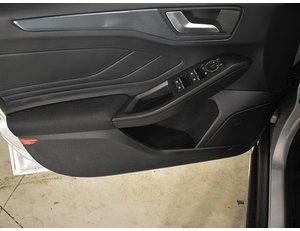 
										FORD FOCUS 1.0 ECOBOOST 155CV MHEV ACTIVE full									