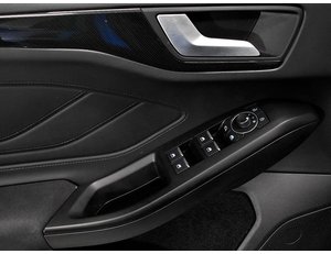 
										FORD FOCUS 1.0 ECOBOOST 125CV MHEV ST LINE full									