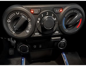 
										SUZUKI IGNIS 1.2 83CV GLE HYBRID full									