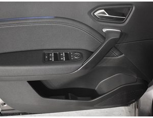 
										RENAULT CAPTUR 1.0 TCE 90CV TECHNO BITONO full									