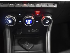 
										RENAULT CAPTUR 1.0 TCE 90CV TECHNO BITONO full									
