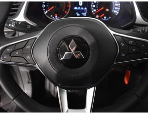 
										MITSUBISHI ASX 100T 1.0 MPI 90CV SPIRIT full									