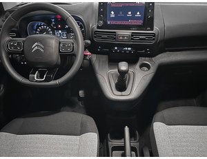 
										CITROEN BERLINGO 1.5 BLUEHDI 100CV SHINE full									