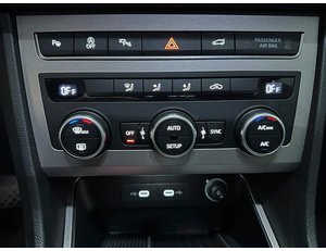 
										SEAT ATECA 1.5 TSI 150CV XPERIENCE DSG full									
