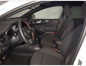 
										FORD FOCUS SPORTBREAK 1.0 ECOBOOST 125CV MHEV ST LINE full									