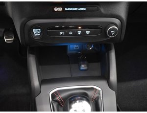 
										FORD FOCUS SPORTBREAK 1.0 ECOBOOST 125CV MHEV ST LINE full									